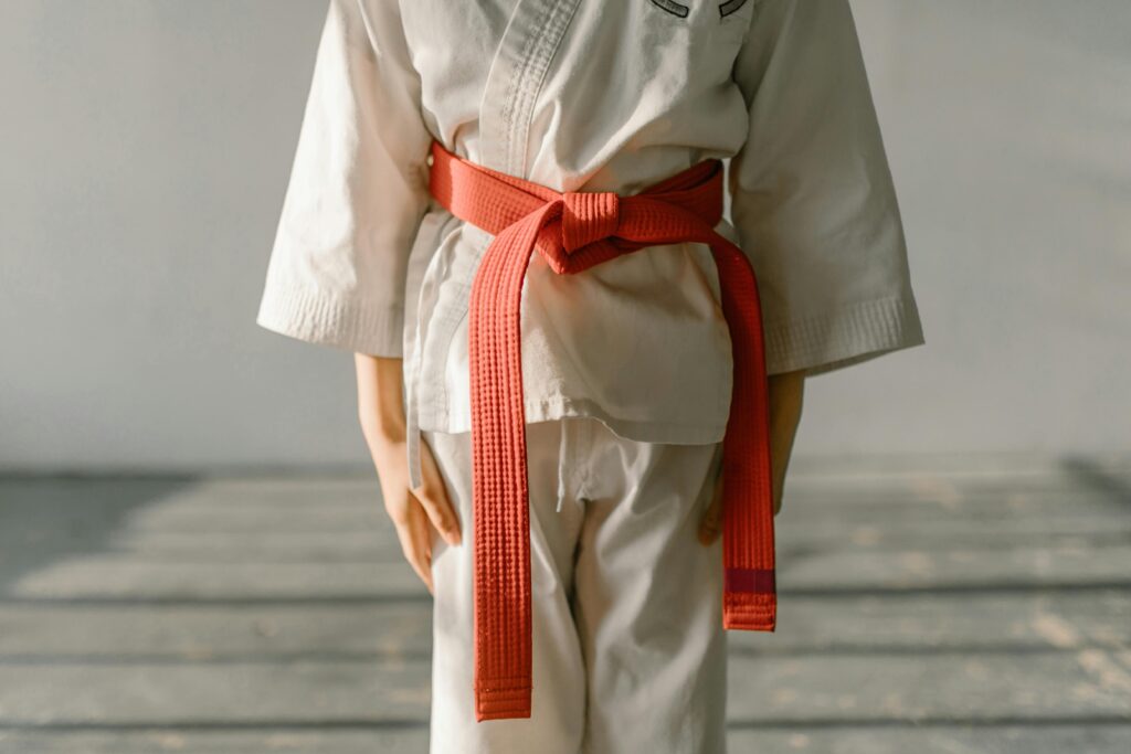 Analysing the best self-defence martial arts: approaches, benefits, and pragmatic applications